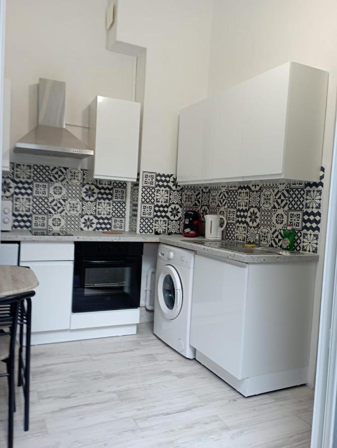 La Terrasse Zen Dacher - Superbe Appartement 30 M2 Tout Equipe Avec Terrasse Coeur Vichy Proche Gare Thermes Cures Kültér fotó